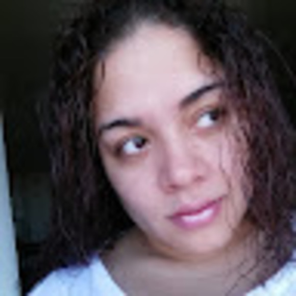 Meet your Posher, Edith - Picture 1 of 1